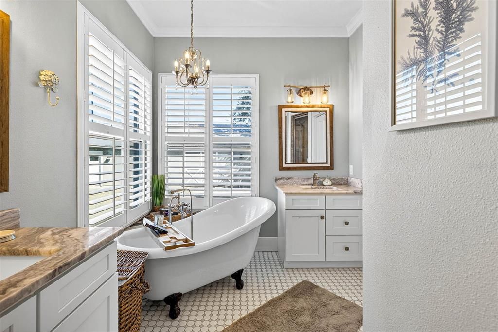 For Sale: $969,900 (5 beds, 3 baths, 2446 Square Feet)