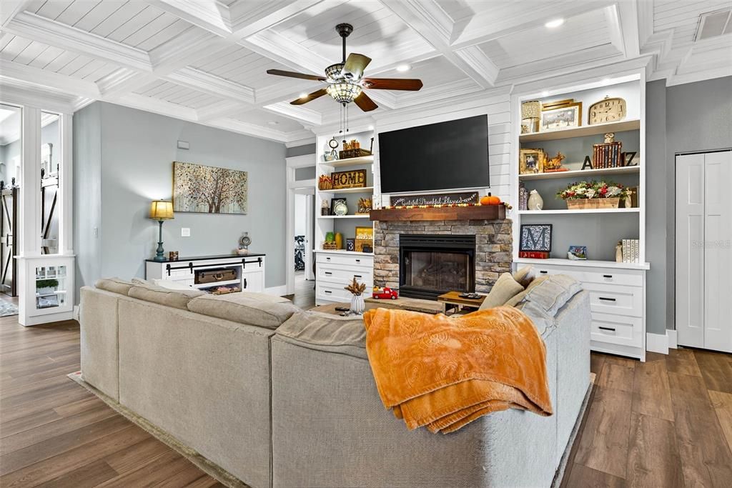 For Sale: $969,900 (5 beds, 3 baths, 2446 Square Feet)