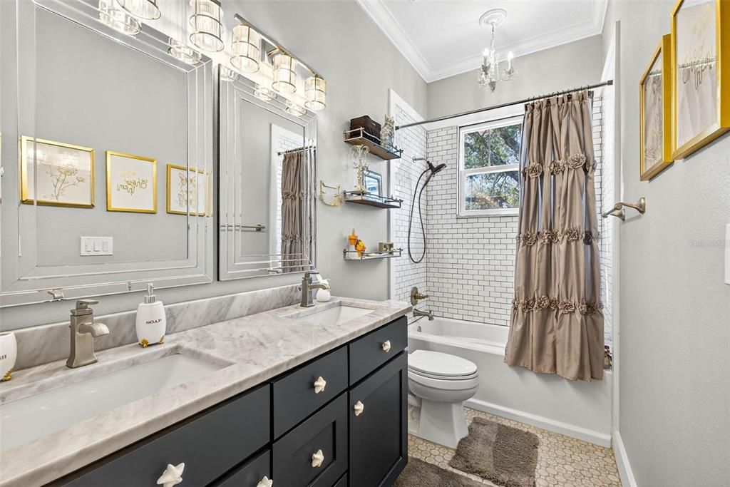 For Sale: $969,900 (5 beds, 3 baths, 2446 Square Feet)