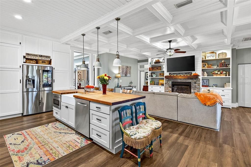 For Sale: $969,900 (5 beds, 3 baths, 2446 Square Feet)