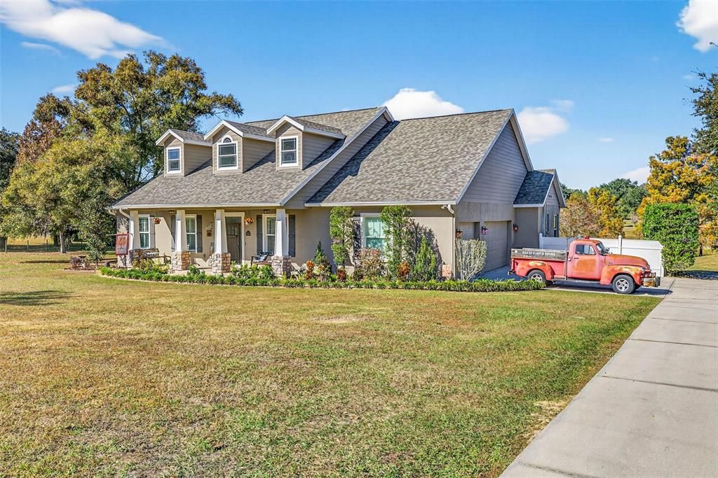 For Sale: $969,900 (5 beds, 3 baths, 2446 Square Feet)