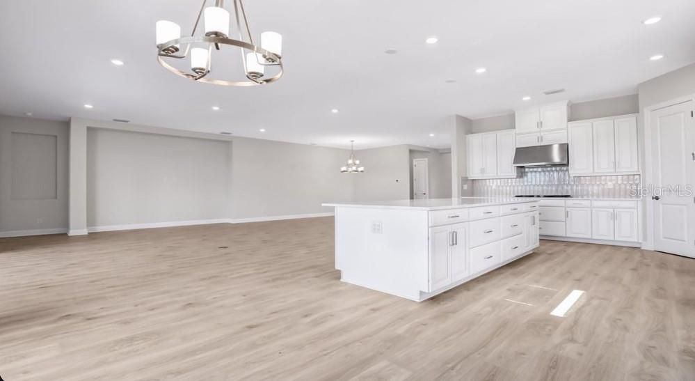 For Sale: $614,990 (3 beds, 3 baths, 3004 Square Feet)