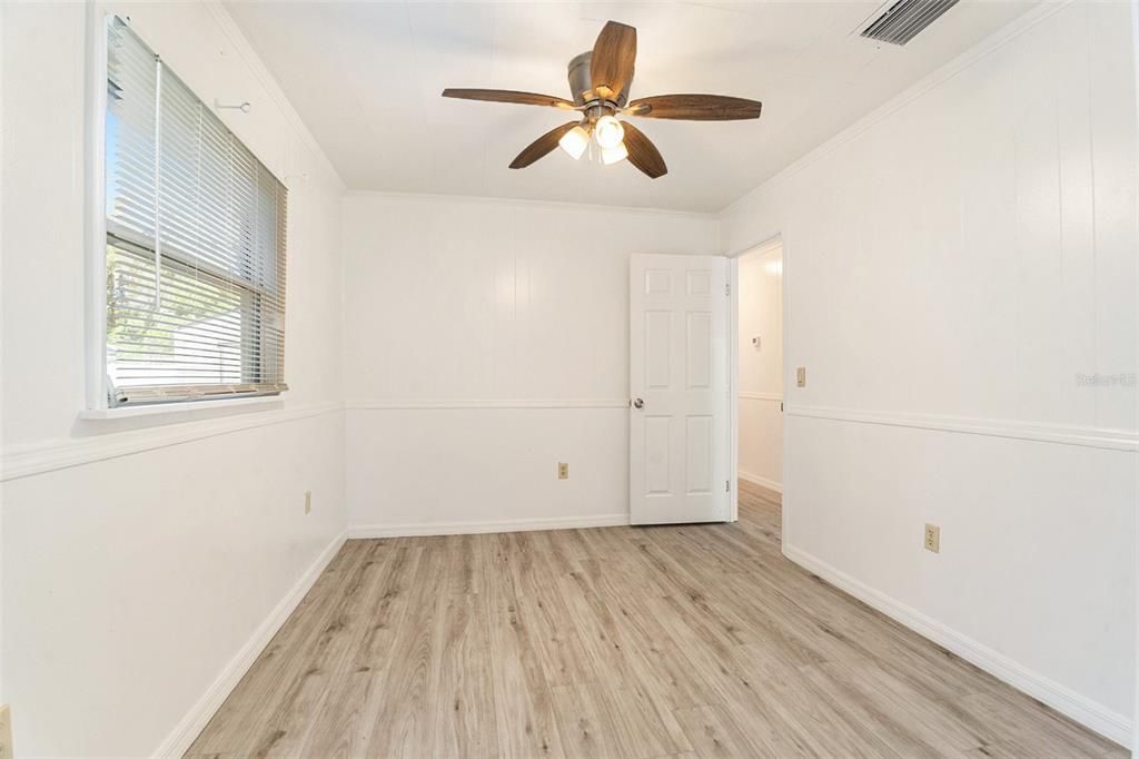 For Sale: $250,000 (3 beds, 2 baths, 1020 Square Feet)