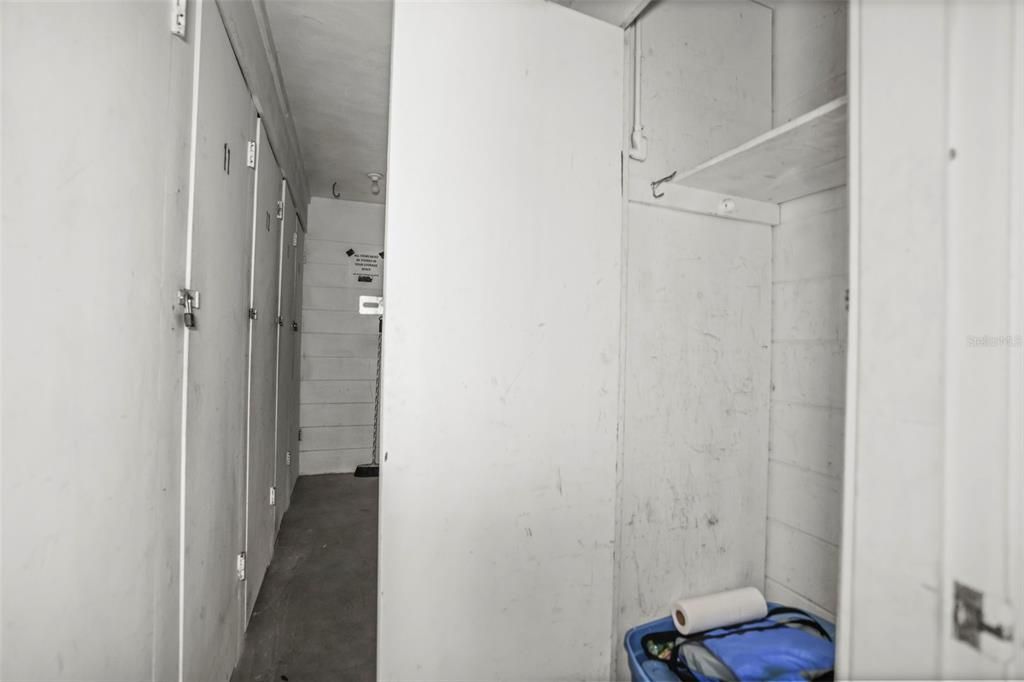 For Rent: $2,400 (2 beds, 2 baths, 875 Square Feet)