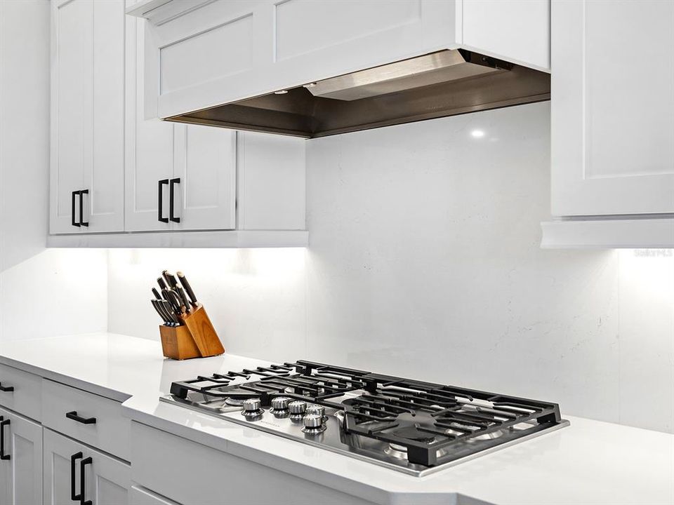 На продажу: $1,695,000 (3 спален, 3 ванн, 2688 Квадратных фут)