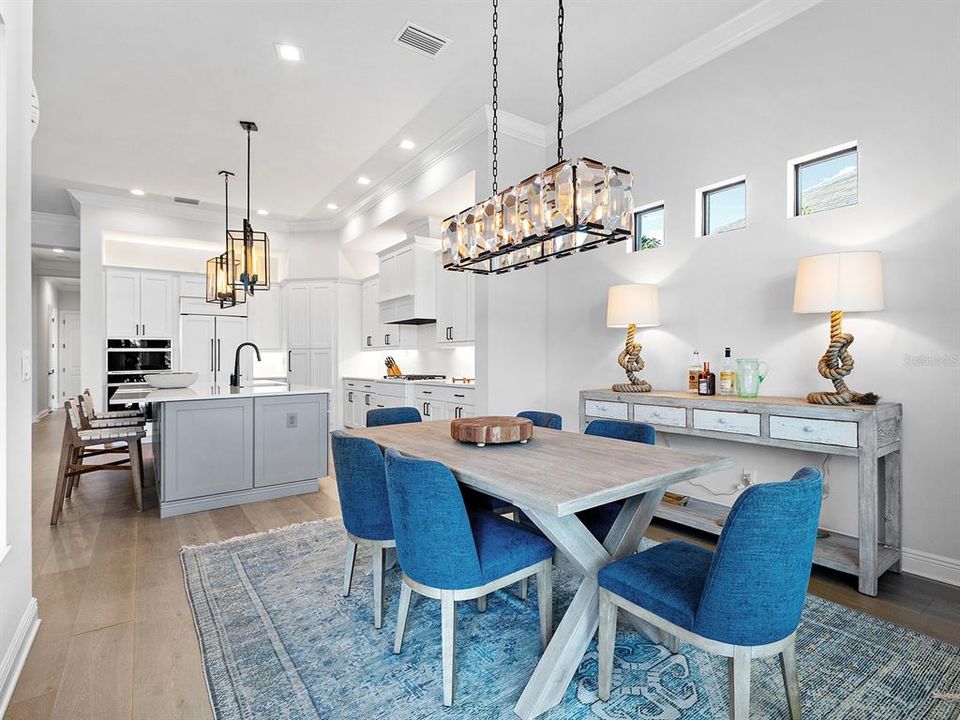 На продажу: $1,695,000 (3 спален, 3 ванн, 2688 Квадратных фут)