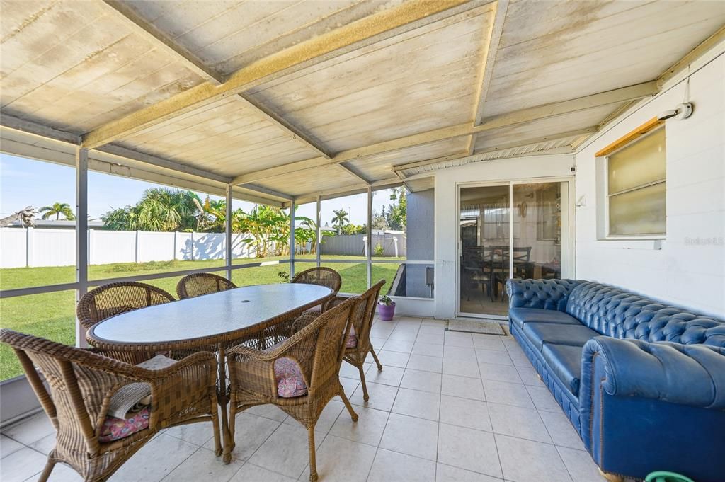 待售: $215,000 (3 贝兹, 2 浴室, 1260 平方英尺)