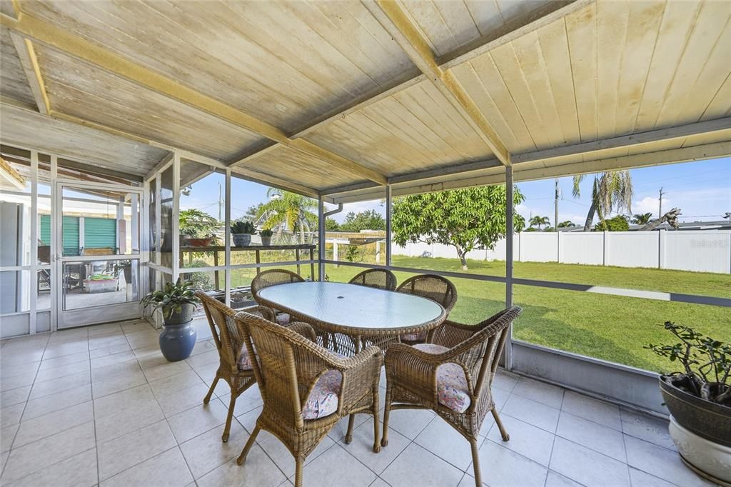 待售: $215,000 (3 贝兹, 2 浴室, 1260 平方英尺)