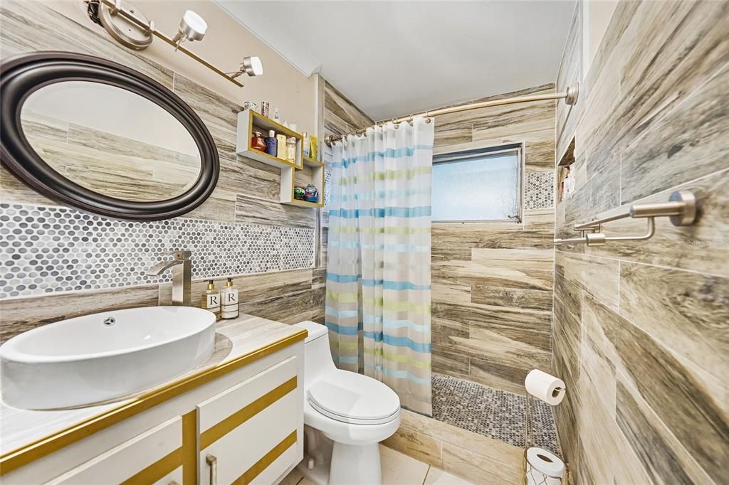 待售: $215,000 (3 贝兹, 2 浴室, 1260 平方英尺)