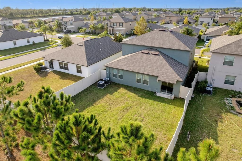 For Sale: $460,000 (6 beds, 3 baths, 3362 Square Feet)