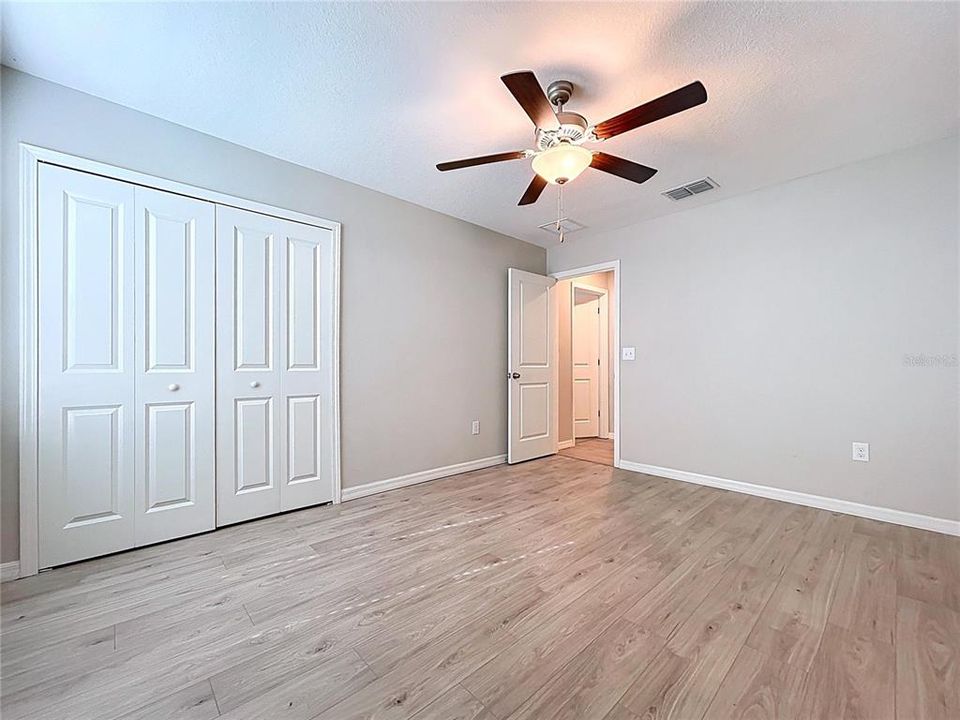 For Sale: $460,000 (6 beds, 3 baths, 3362 Square Feet)