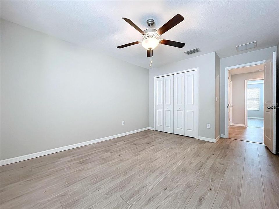 For Sale: $460,000 (6 beds, 3 baths, 3362 Square Feet)