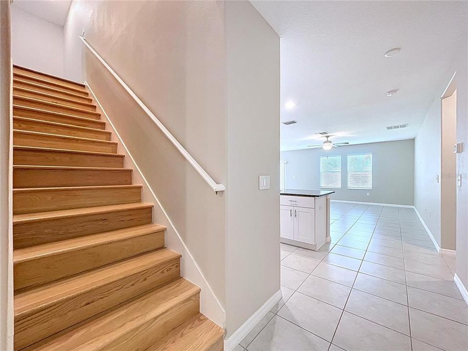 For Sale: $460,000 (6 beds, 3 baths, 3362 Square Feet)