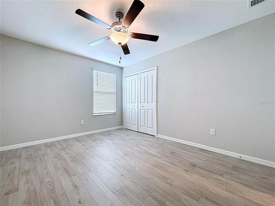 For Sale: $460,000 (6 beds, 3 baths, 3362 Square Feet)