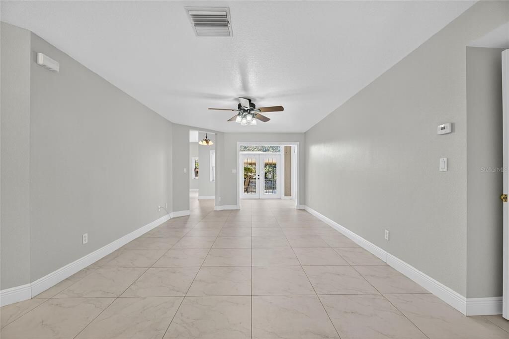 For Rent: $3,600 (3 beds, 2 baths, 2612 Square Feet)