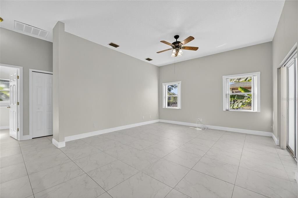 For Rent: $3,600 (3 beds, 2 baths, 2612 Square Feet)