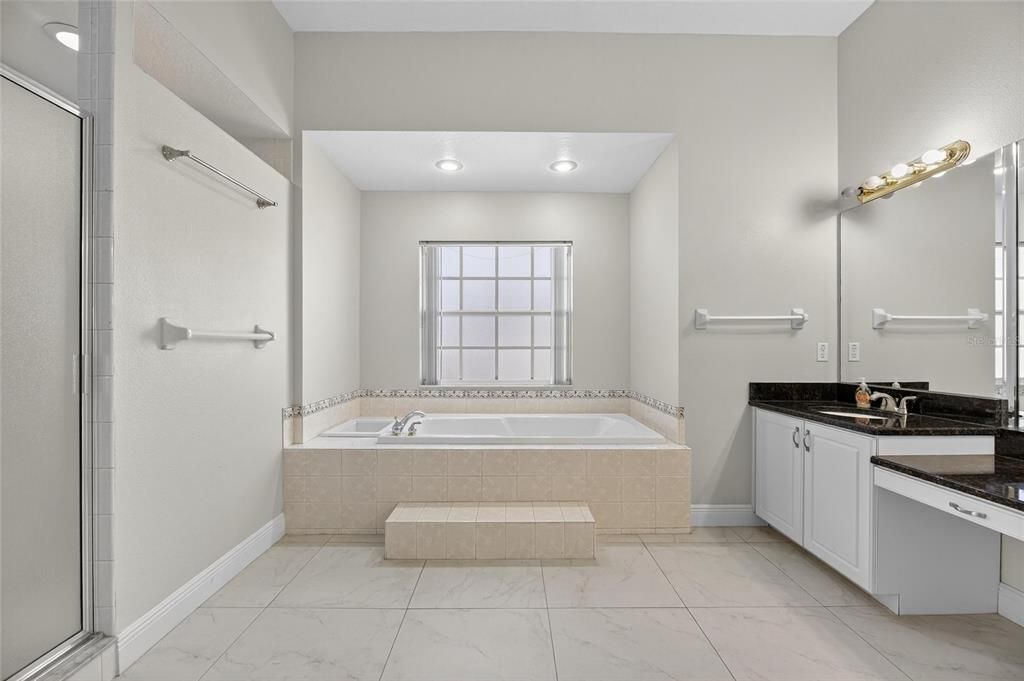 For Rent: $3,600 (3 beds, 2 baths, 2612 Square Feet)