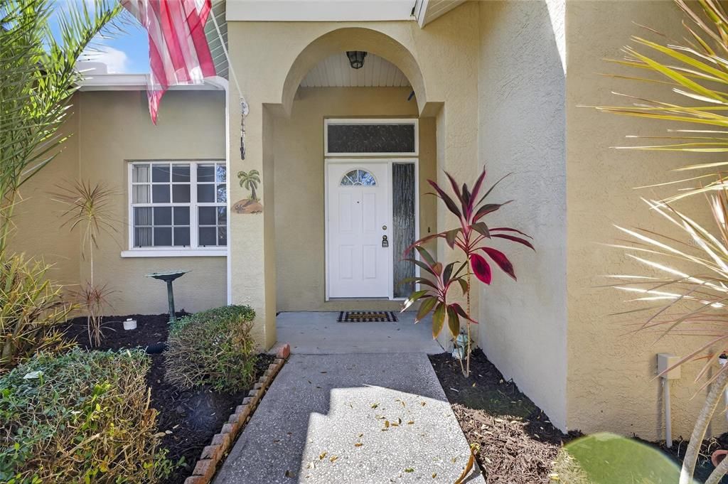 For Rent: $3,600 (3 beds, 2 baths, 2612 Square Feet)