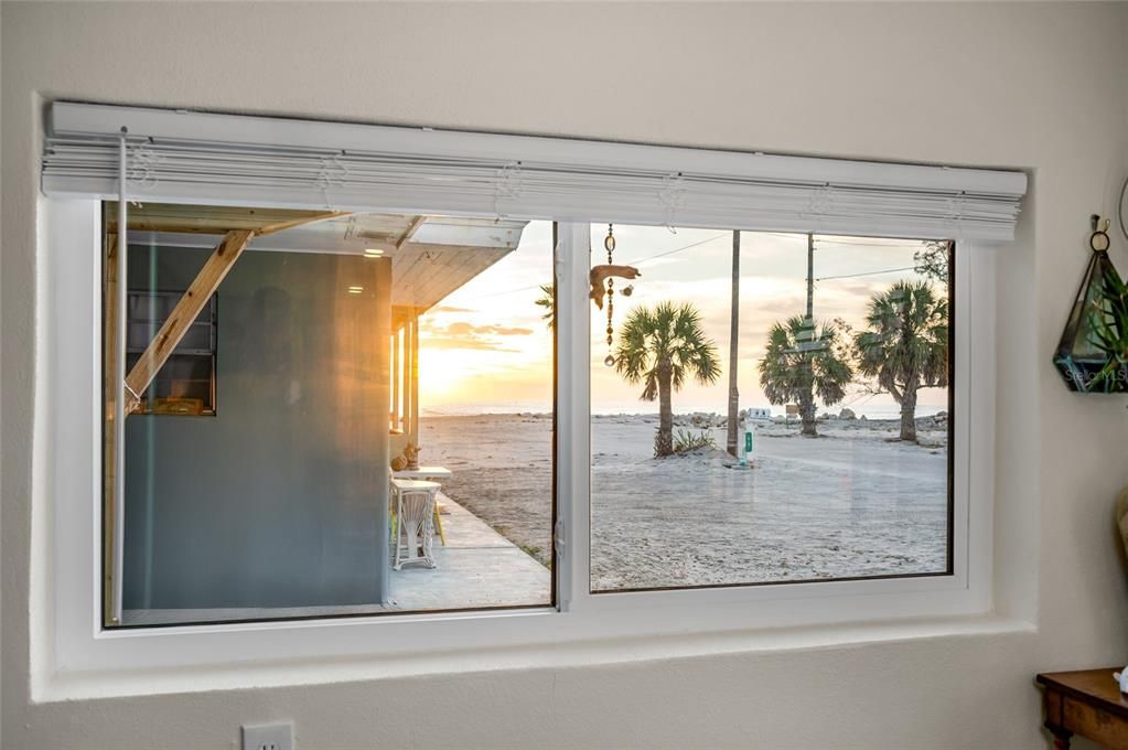 For Sale: $1,800,000 (2 beds, 2 baths, 1468 Square Feet)