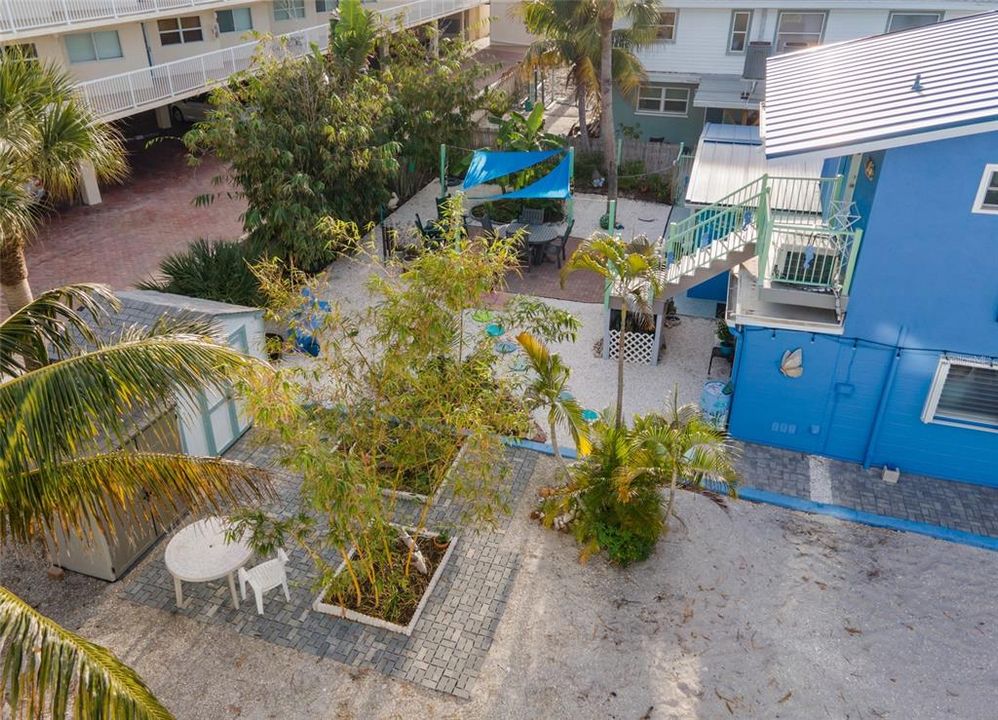 For Sale: $1,800,000 (2 beds, 2 baths, 1468 Square Feet)