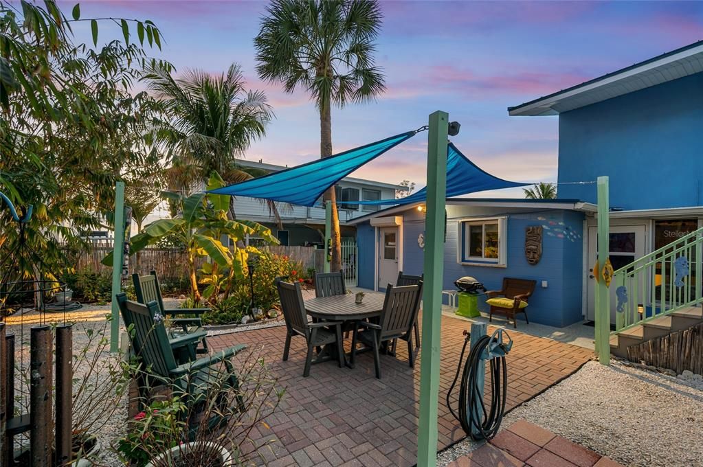 For Sale: $1,800,000 (2 beds, 2 baths, 1468 Square Feet)