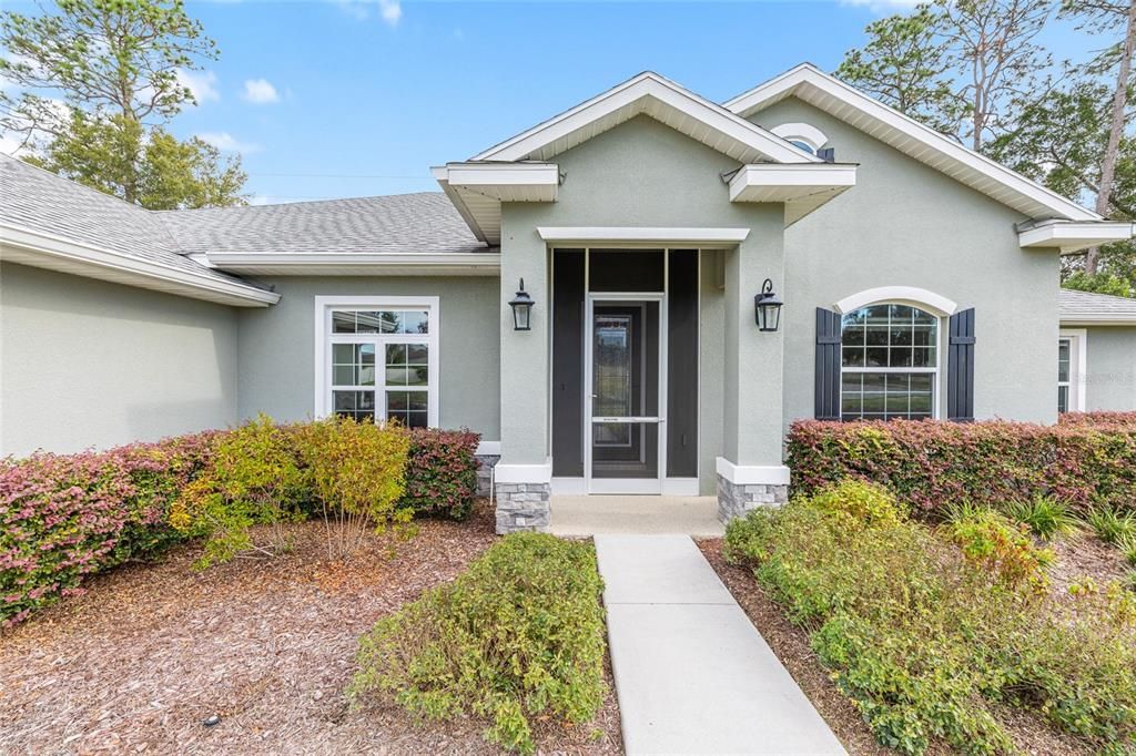 For Sale: $567,750 (4 beds, 2 baths, 2616 Square Feet)