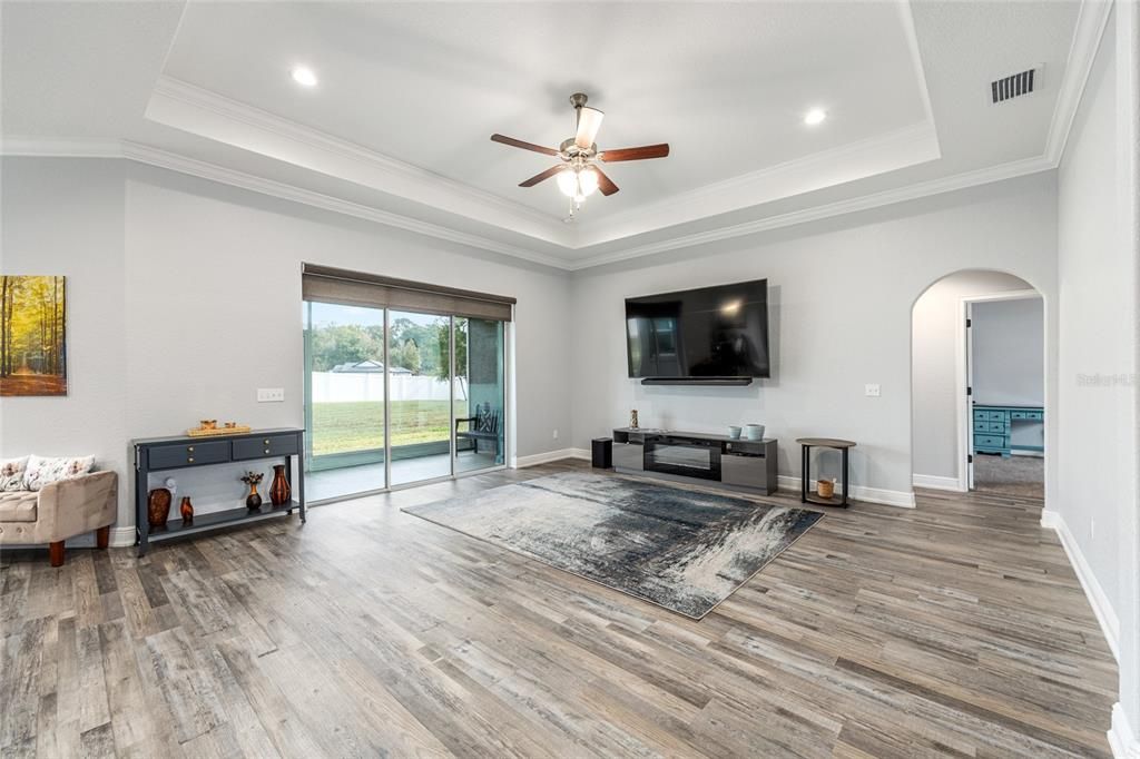 For Sale: $567,750 (4 beds, 2 baths, 2616 Square Feet)