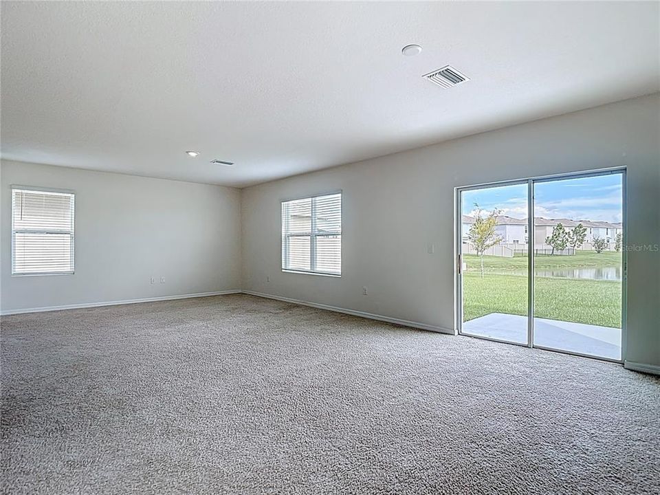 For Rent: $2,500 (4 beds, 2 baths, 2260 Square Feet)