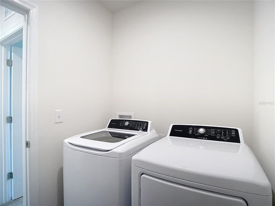 For Rent: $2,500 (4 beds, 2 baths, 2260 Square Feet)