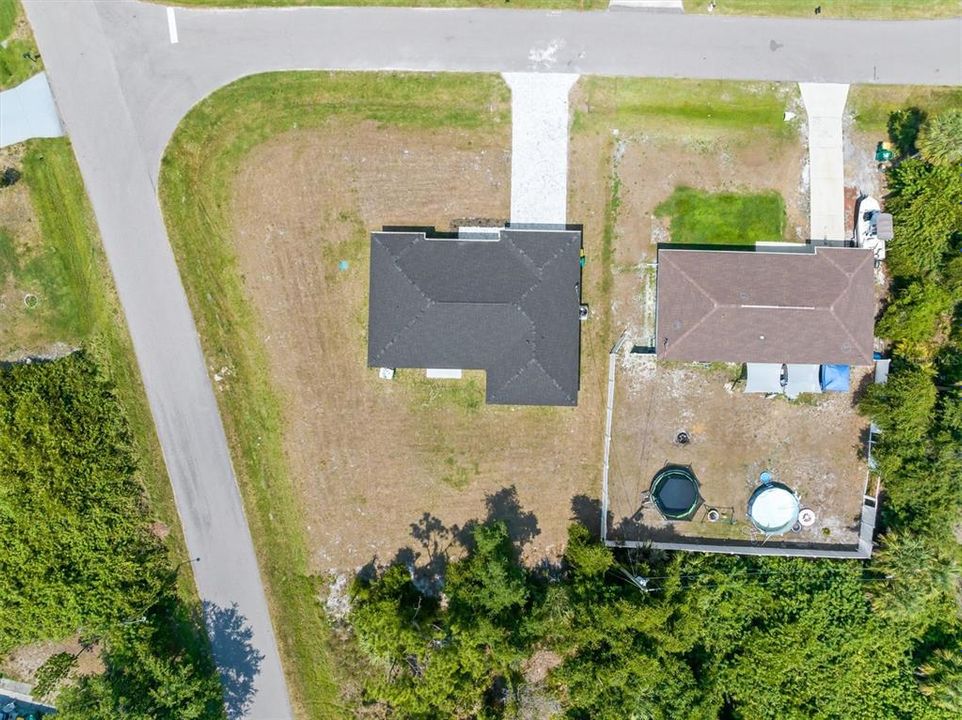 For Sale: $329,990 (4 beds, 2 baths, 1607 Square Feet)