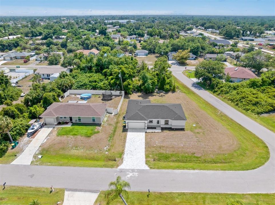 For Sale: $329,990 (4 beds, 2 baths, 1607 Square Feet)