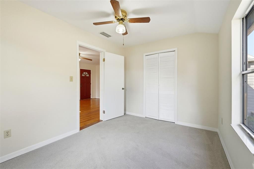 For Sale: $305,000 (3 beds, 1 baths, 1166 Square Feet)