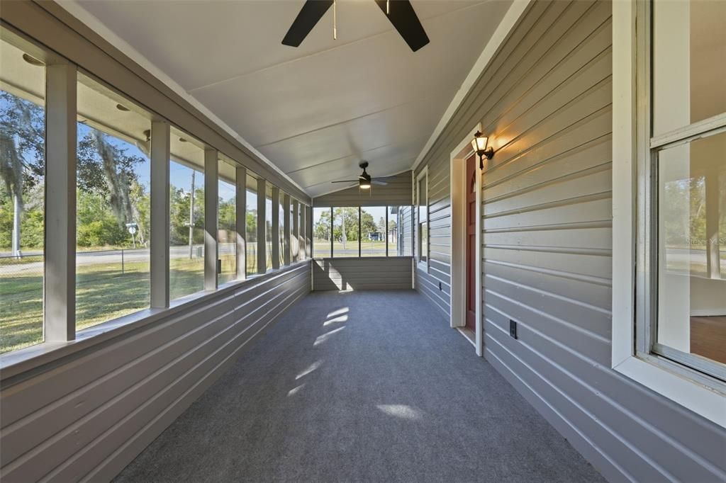 For Sale: $305,000 (3 beds, 1 baths, 1166 Square Feet)