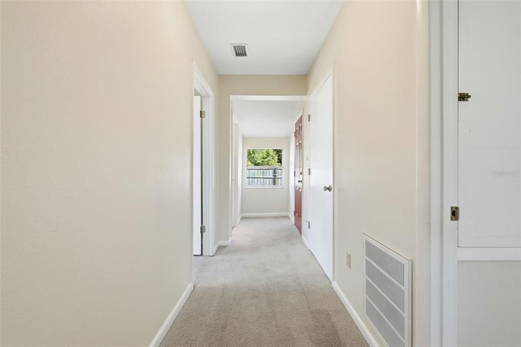 For Sale: $305,000 (3 beds, 1 baths, 1166 Square Feet)