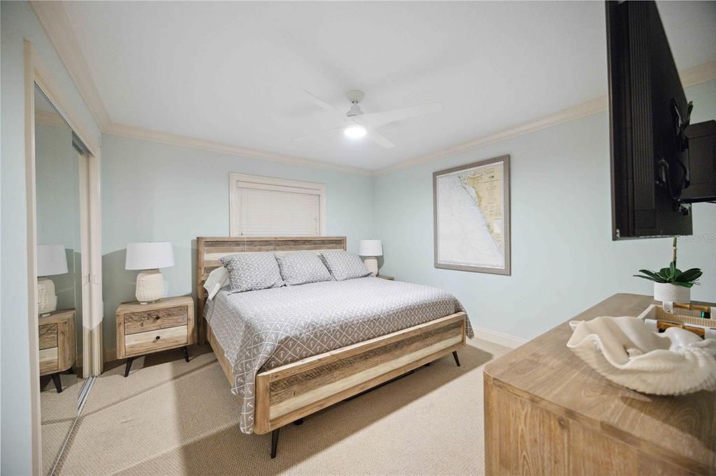 待售: $1,375,000 (2 贝兹, 2 浴室, 1521 平方英尺)