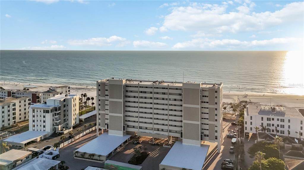 待售: $1,375,000 (2 贝兹, 2 浴室, 1521 平方英尺)