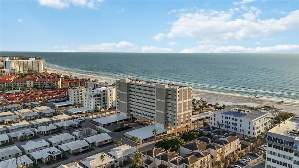 待售: $1,375,000 (2 贝兹, 2 浴室, 1521 平方英尺)