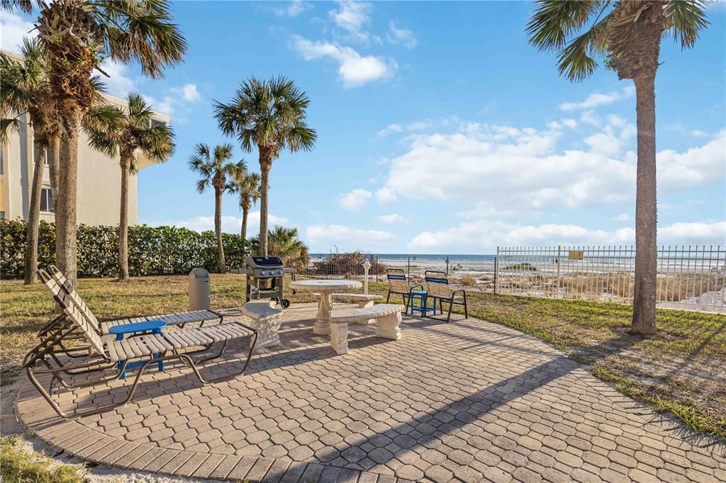 待售: $1,375,000 (2 贝兹, 2 浴室, 1521 平方英尺)