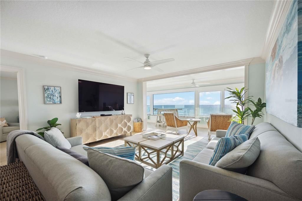 待售: $1,375,000 (2 贝兹, 2 浴室, 1521 平方英尺)