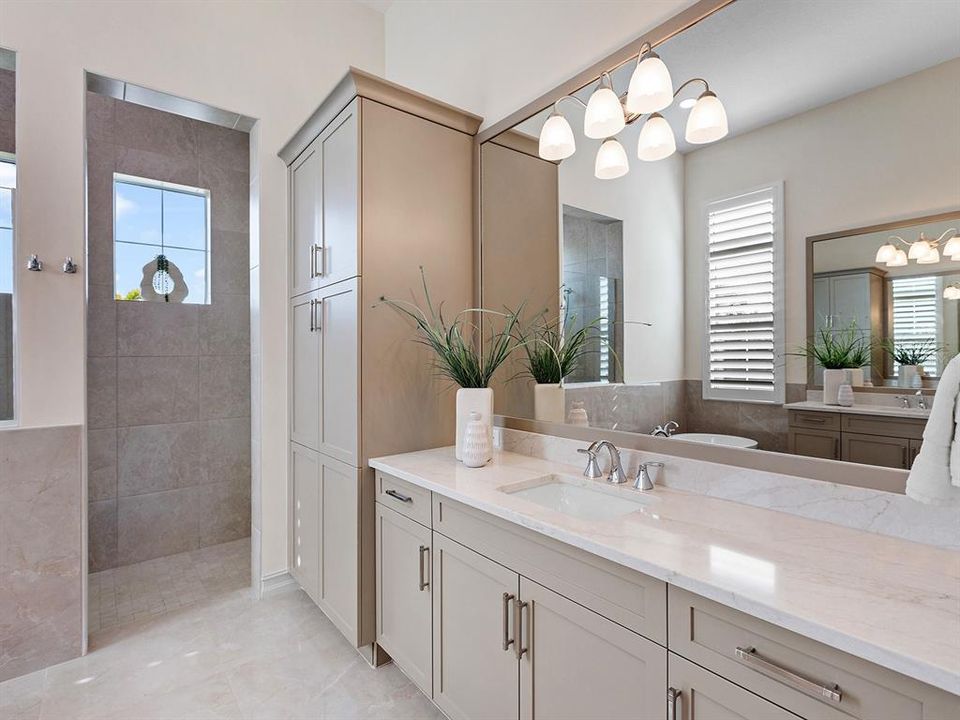 For Sale: $2,450,000 (3 beds, 4 baths, 3054 Square Feet)