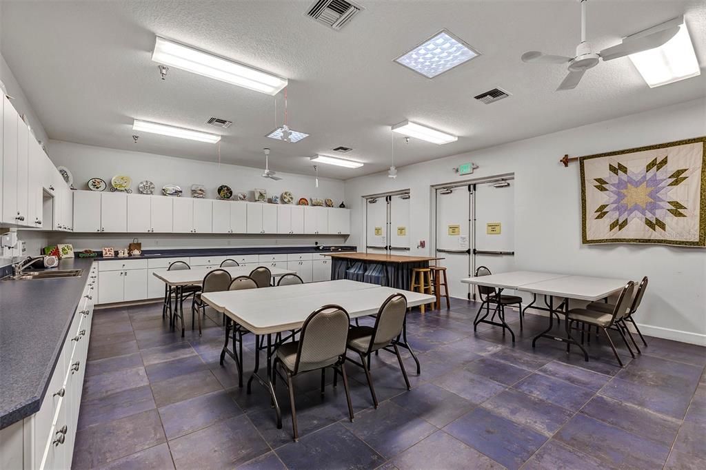 For Rent: $1,950 (2 beds, 2 baths, 1220 Square Feet)