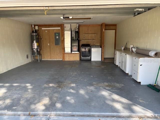 For Rent: $1,950 (2 beds, 2 baths, 1220 Square Feet)