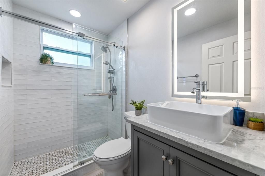 待售: $420,000 (3 贝兹, 2 浴室, 1685 平方英尺)