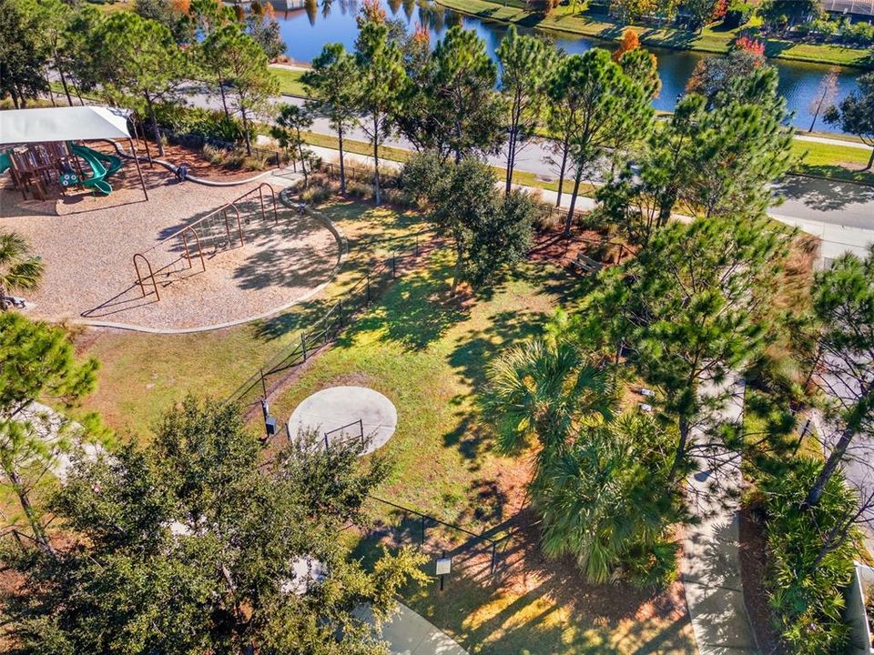 待售: $439,900 (4 贝兹, 2 浴室, 2090 平方英尺)