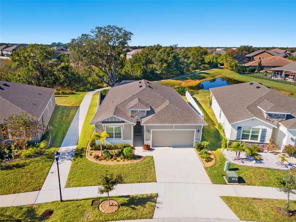 待售: $439,900 (4 贝兹, 2 浴室, 2090 平方英尺)