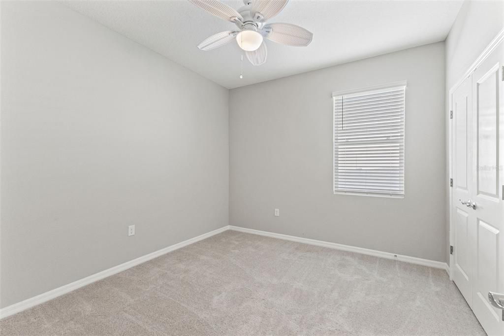 待售: $439,900 (4 贝兹, 2 浴室, 2090 平方英尺)