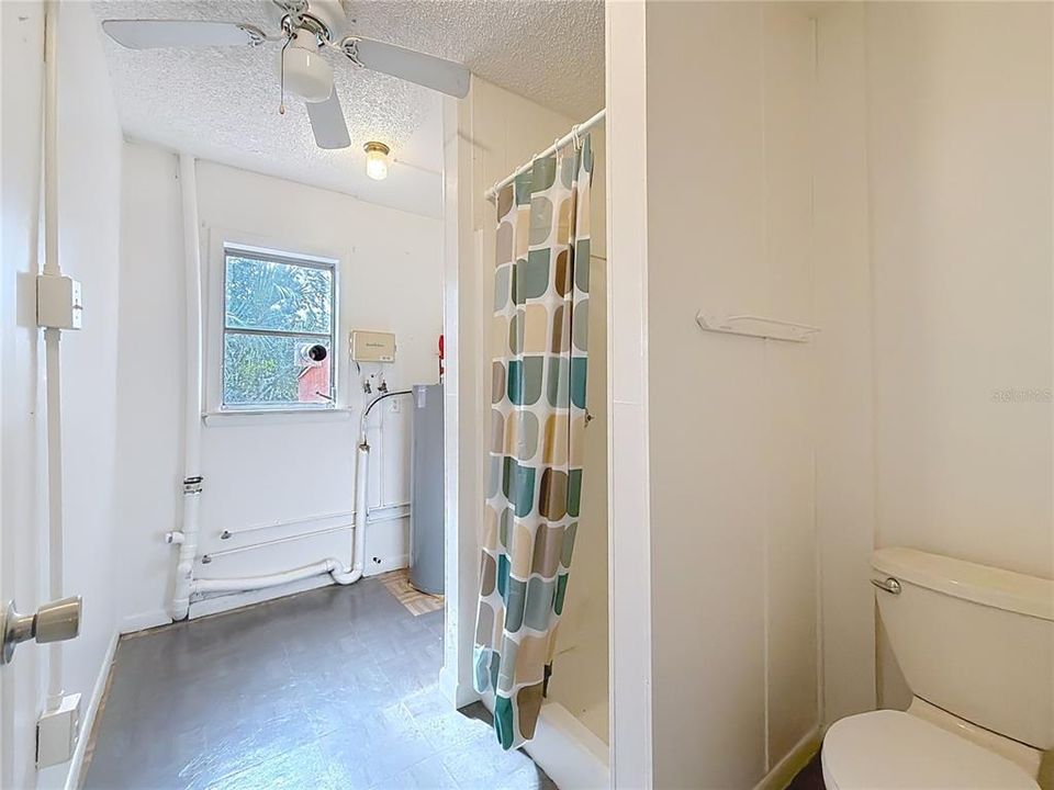 待售: $350,000 (3 贝兹, 2 浴室, 1930 平方英尺)