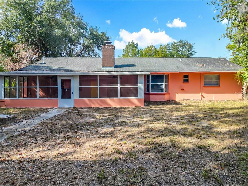 待售: $350,000 (3 贝兹, 2 浴室, 1930 平方英尺)