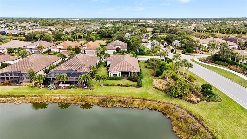 For Sale: $1,175,000 (3 beds, 3 baths, 2383 Square Feet)