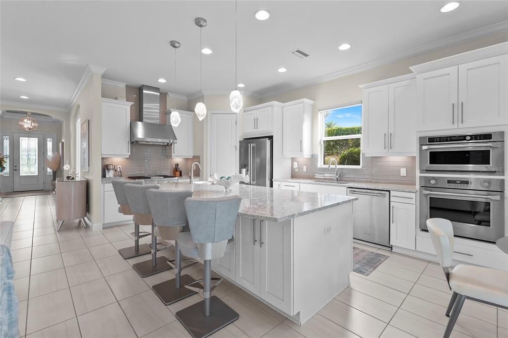 For Sale: $1,175,000 (3 beds, 3 baths, 2383 Square Feet)